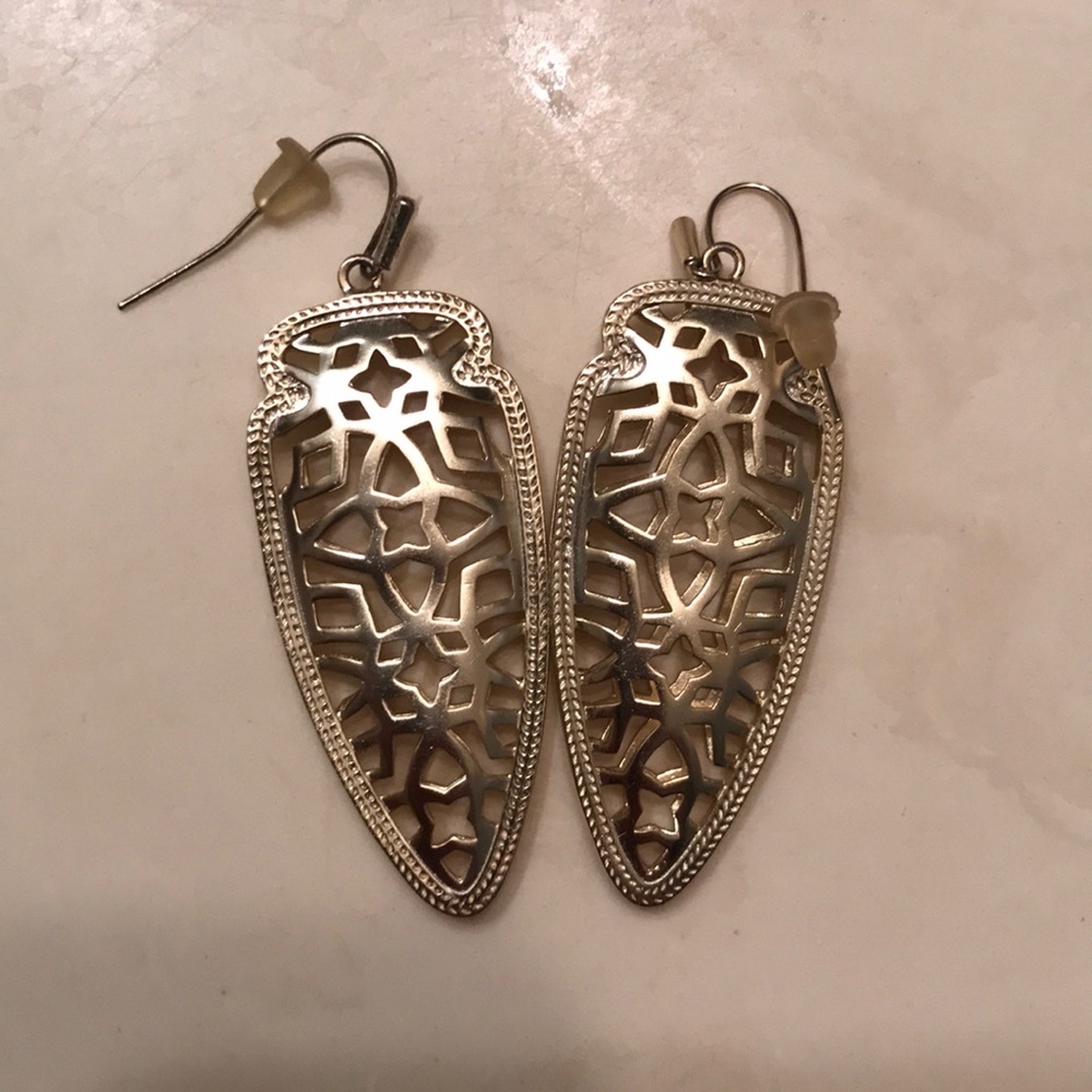 Kendra Scott Gold Arrowhead Earrings